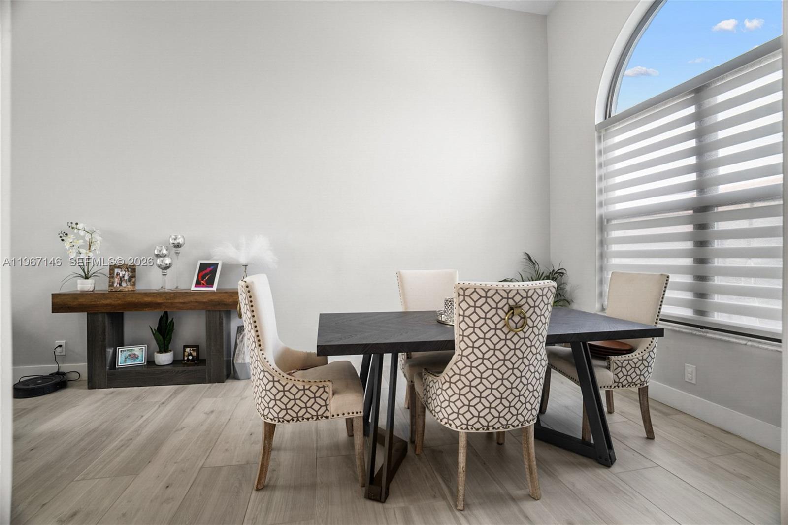 CHAPEL LAKE ESTATES - Residential