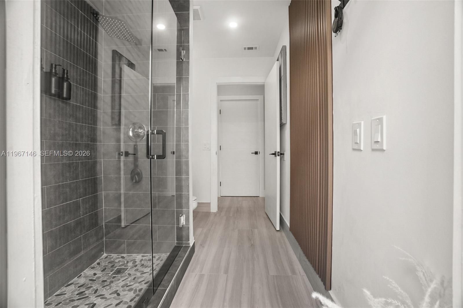 CHAPEL LAKE ESTATES - Residential