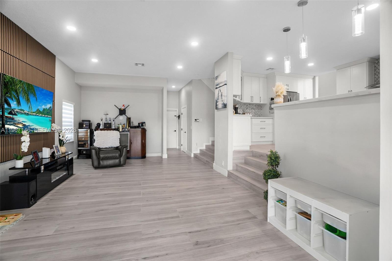 CHAPEL LAKE ESTATES - Residential