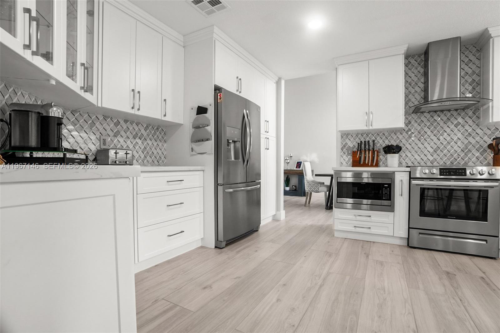 CHAPEL LAKE ESTATES - Residential