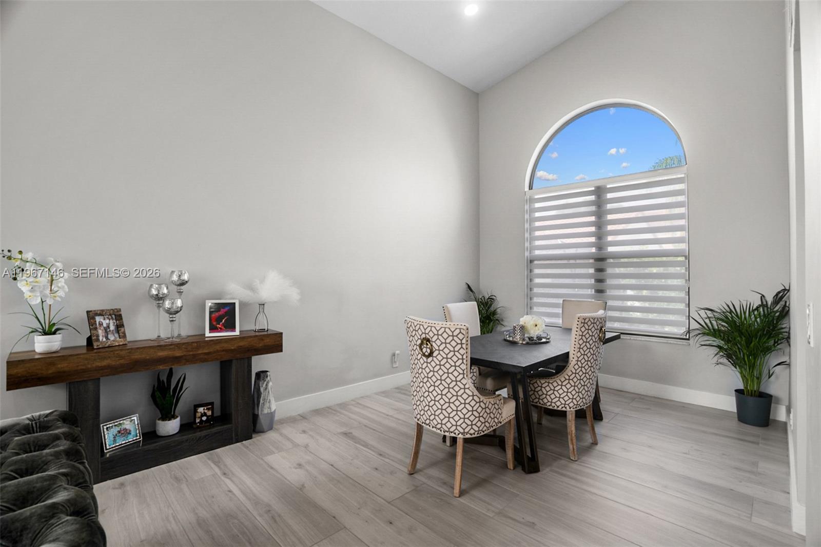 CHAPEL LAKE ESTATES - Residential