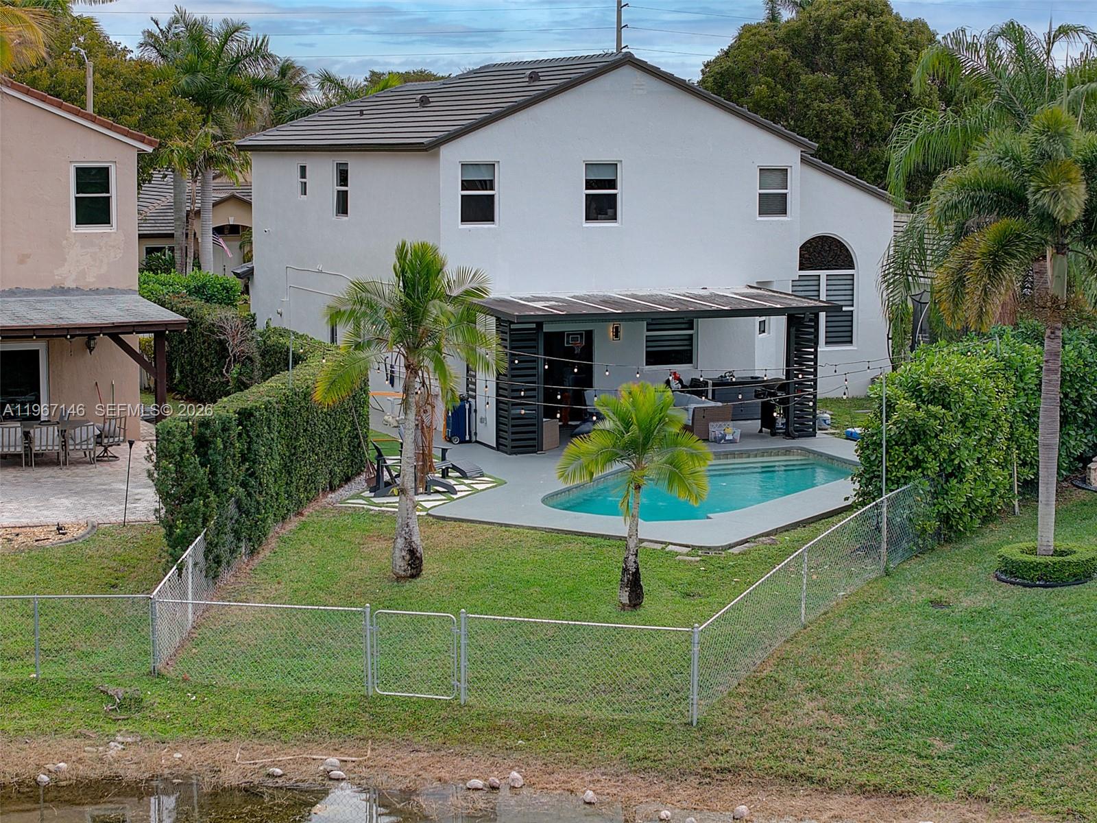 CHAPEL LAKE ESTATES - Residential