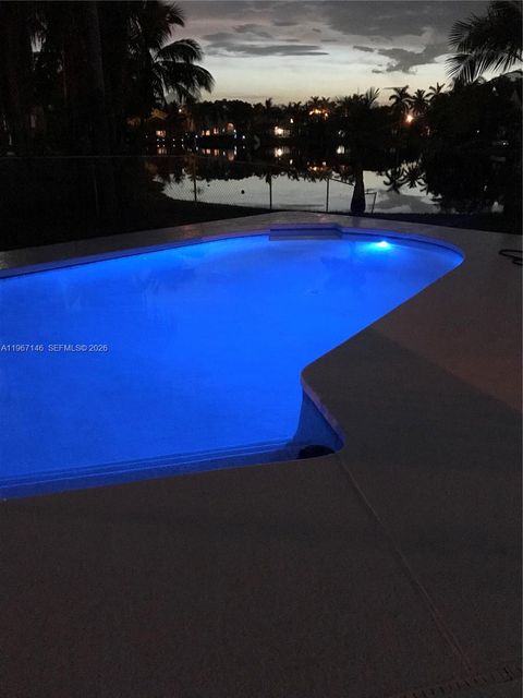 1034 NW 184th Way Pembroke Pines FL 33029