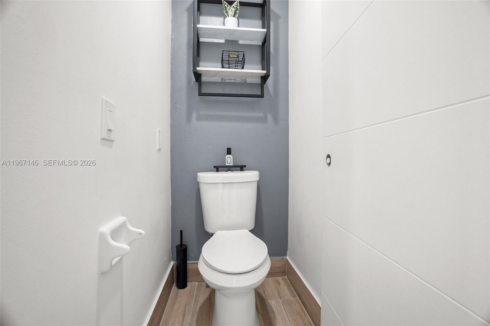 CHAPEL LAKE ESTATES - Residential