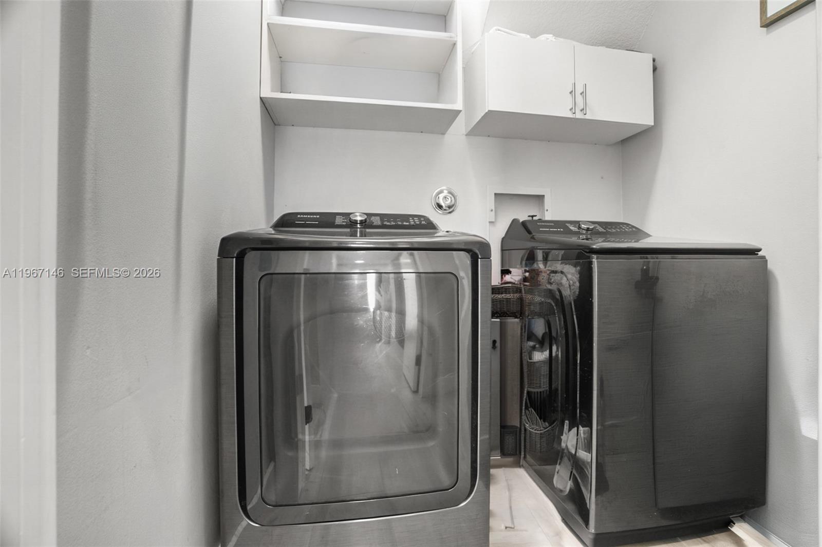 CHAPEL LAKE ESTATES - Residential