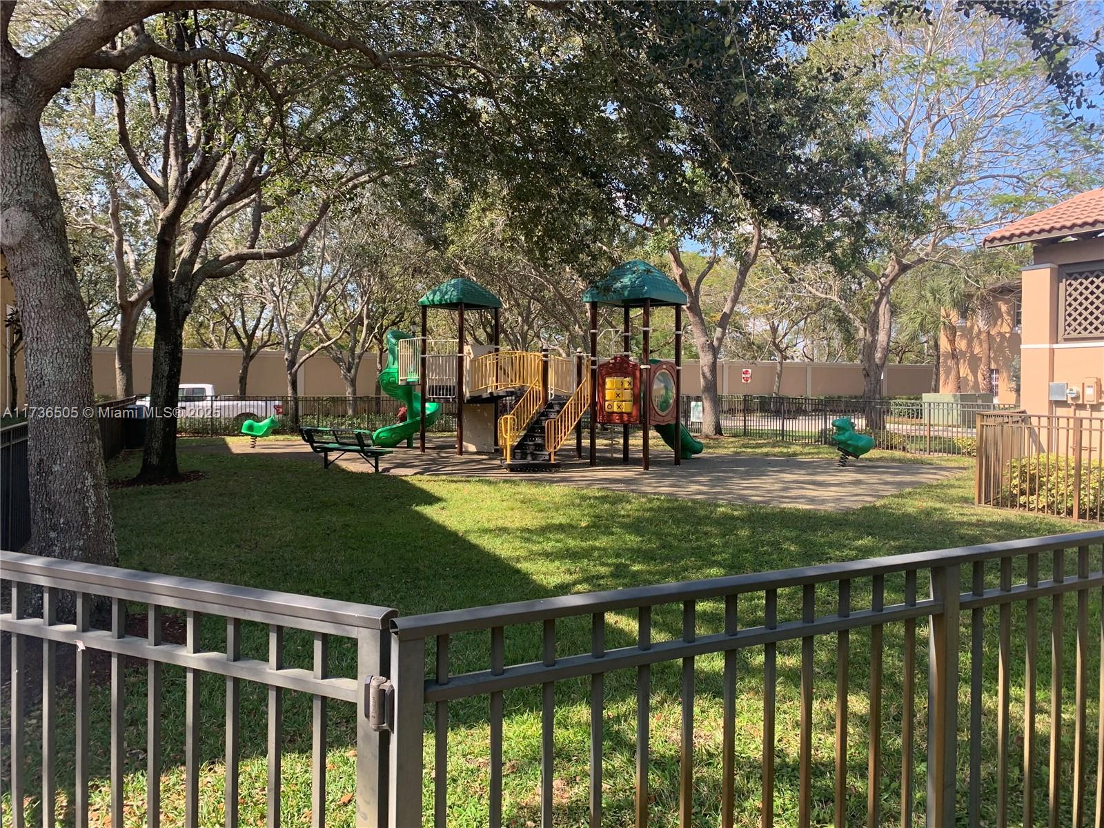 COBBLESTONE CONDO - Residential