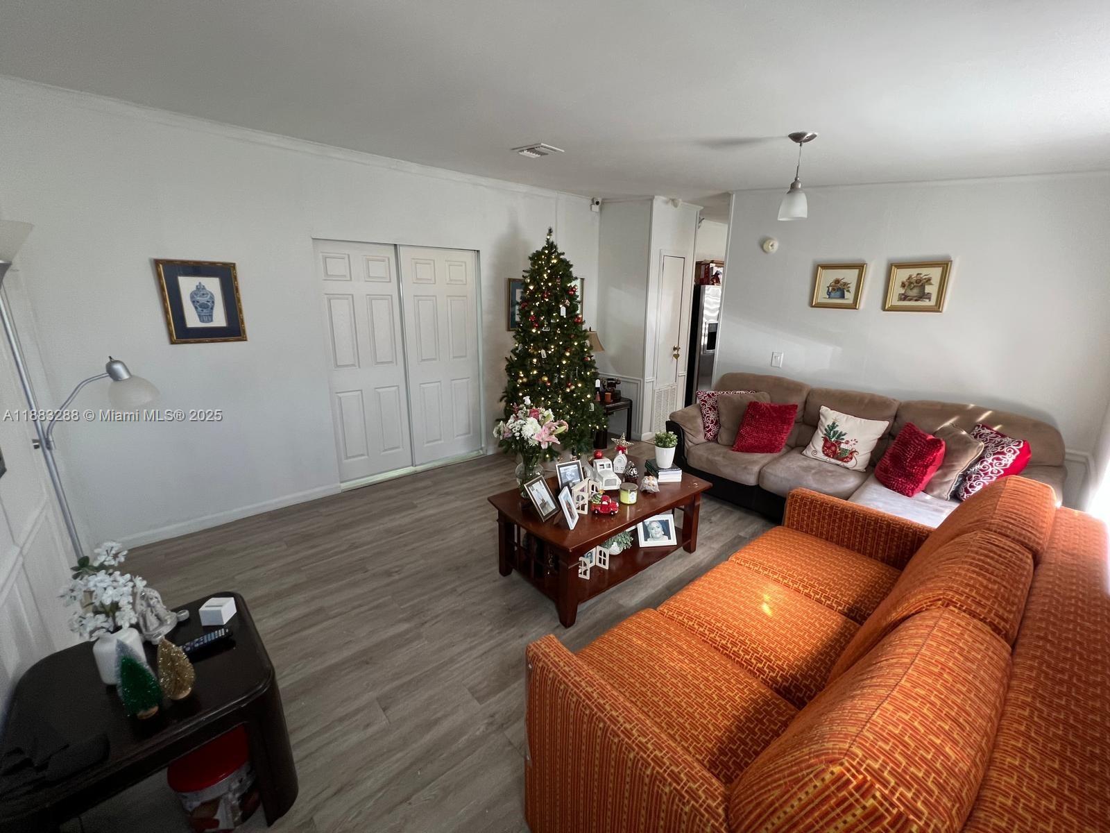 HERITAGE PARK - Residential