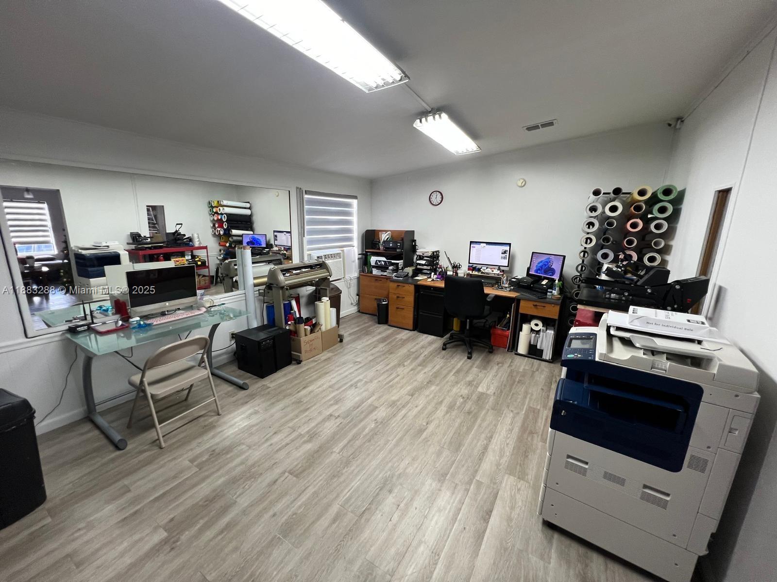 HERITAGE PARK - Residential