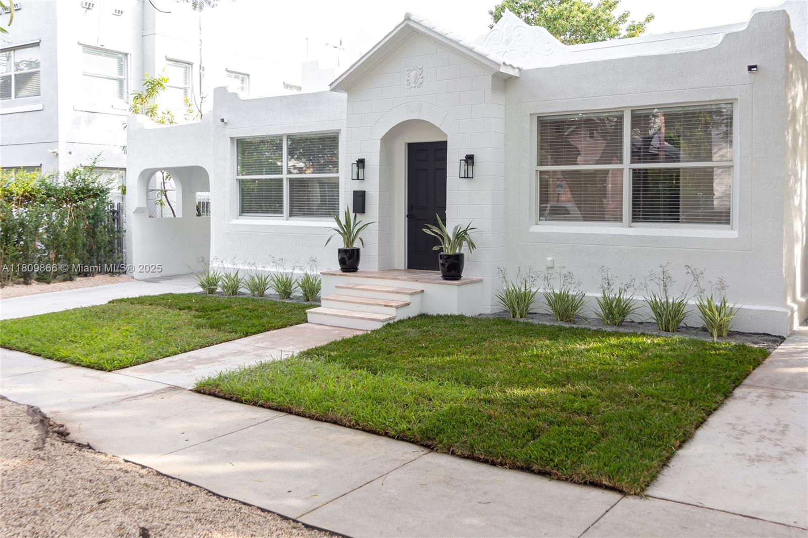 168 Ne 47th St, Miami, Broward County, Florida - 4 Bedrooms  
3 Bathrooms - 