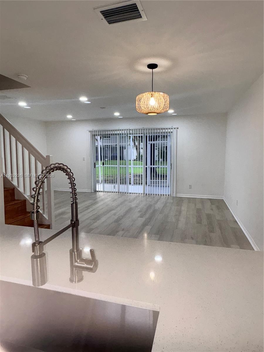 Malibu Bay - Residential