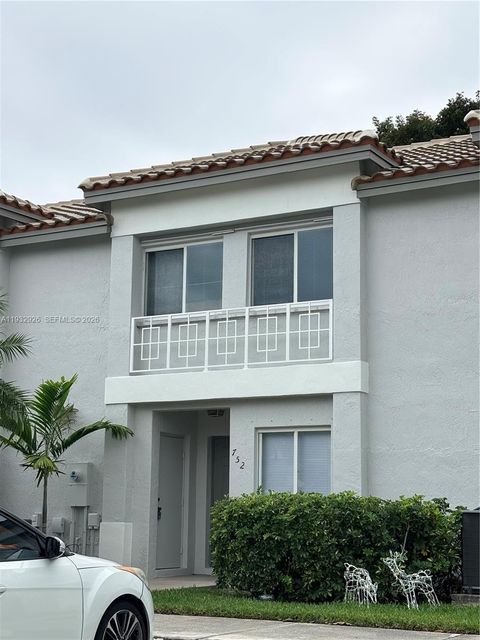 Photo of 752 NW 208th Ter, Pembroke Pines, FL 33029 (MLS # A11932926)
