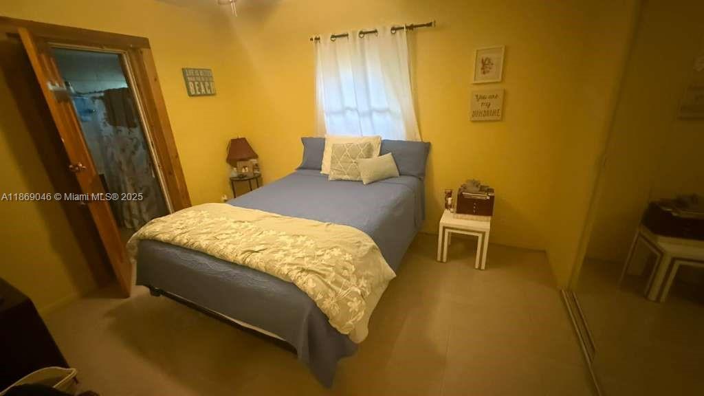 HOLLYWOOD TERRACE - Residential Income