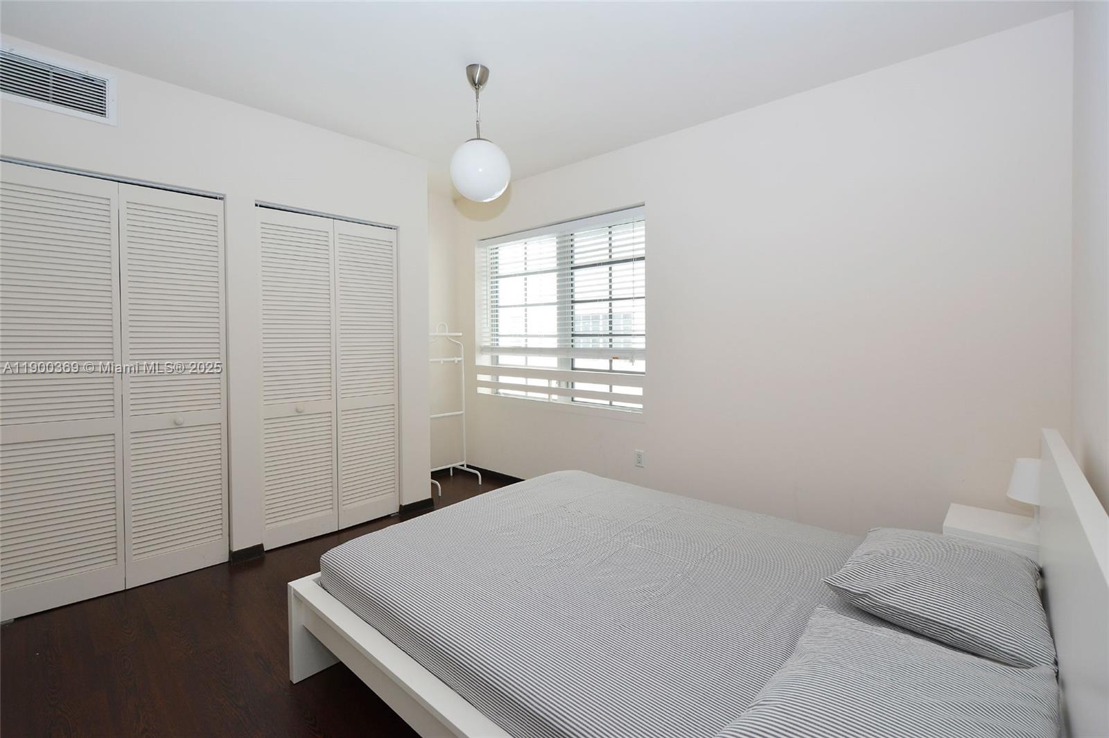 View photos, virtual tours, details... 435 21st St 205