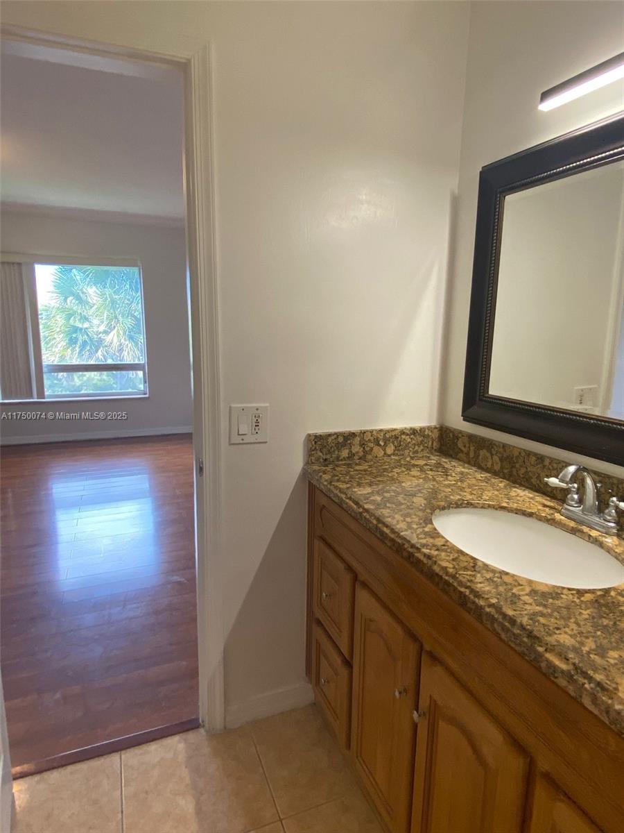 CRYSTAL GREENS CONDO - Residential
