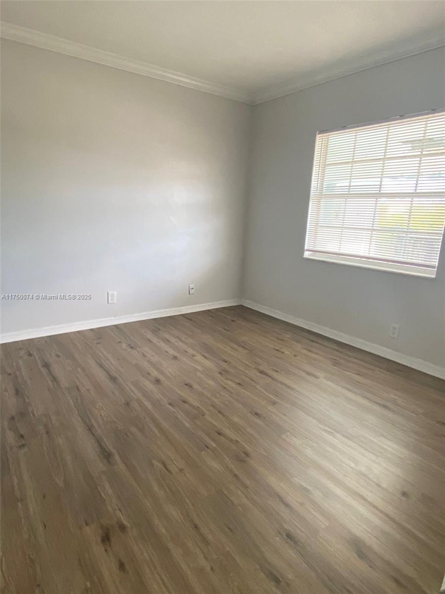 CRYSTAL GREENS CONDO - Residential