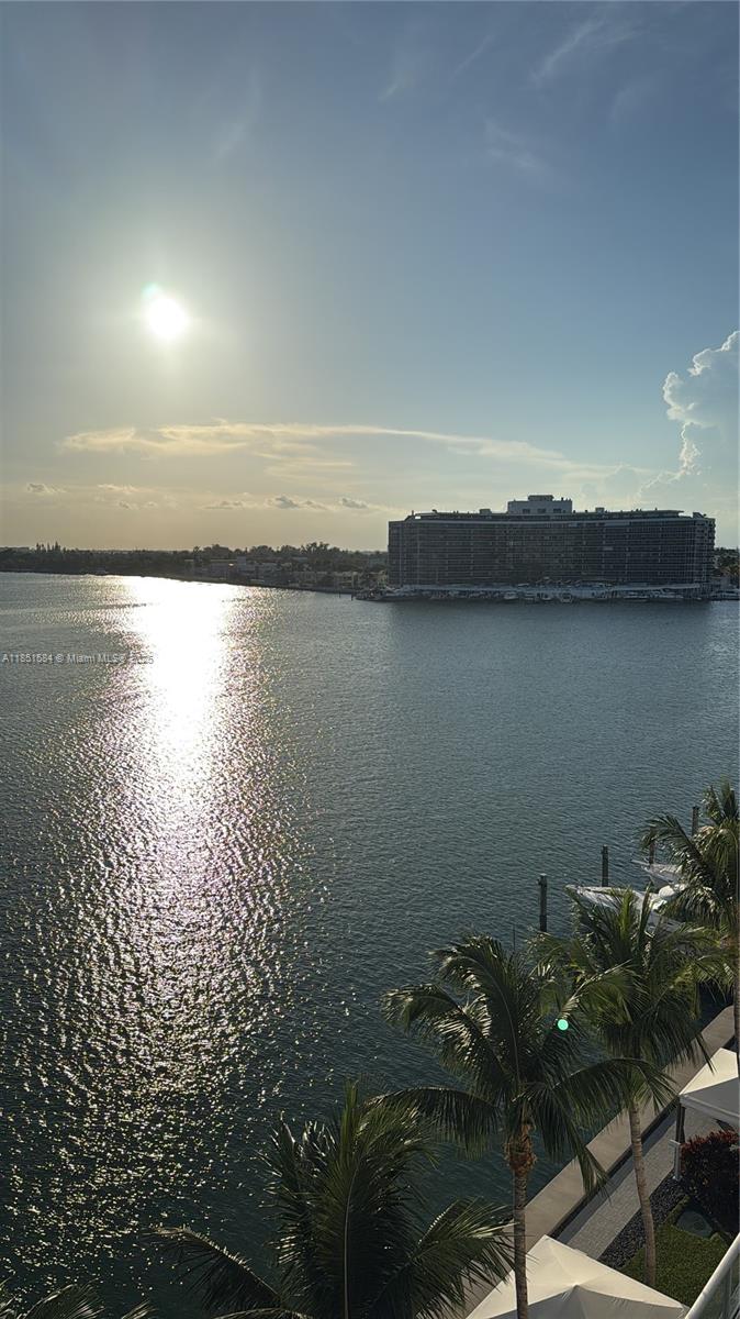 EDEN HOUSE CONDO - Residential