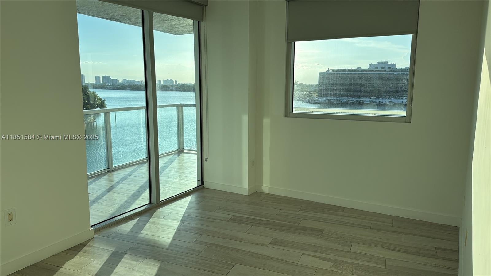 EDEN HOUSE CONDO - Residential