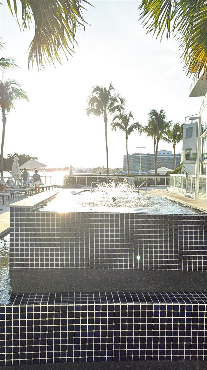 EDEN HOUSE CONDO - Residential