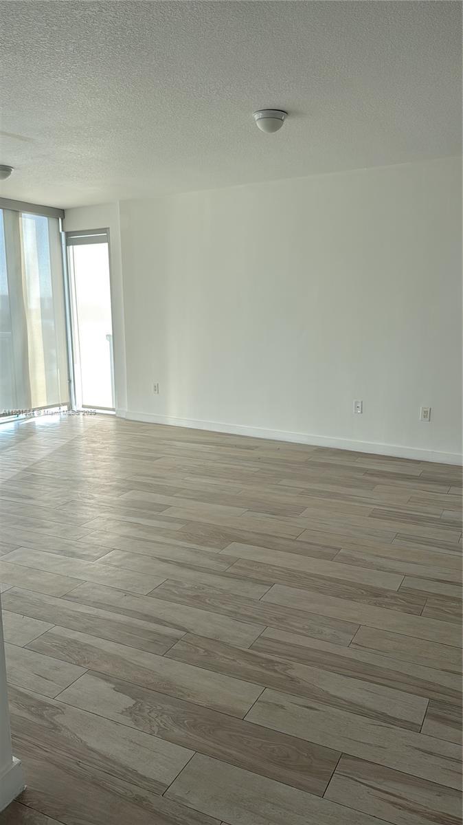 EDEN HOUSE CONDO - Residential