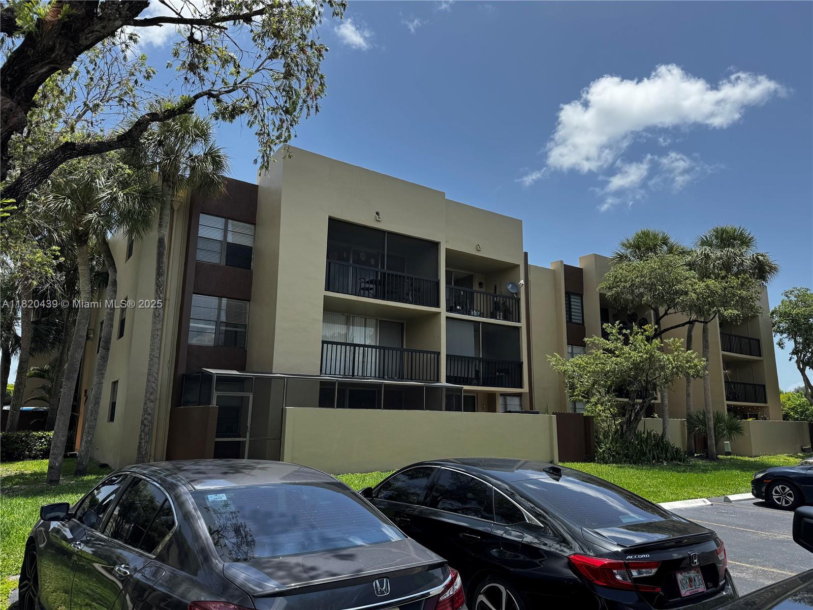 10875 SW 112th Ave 206