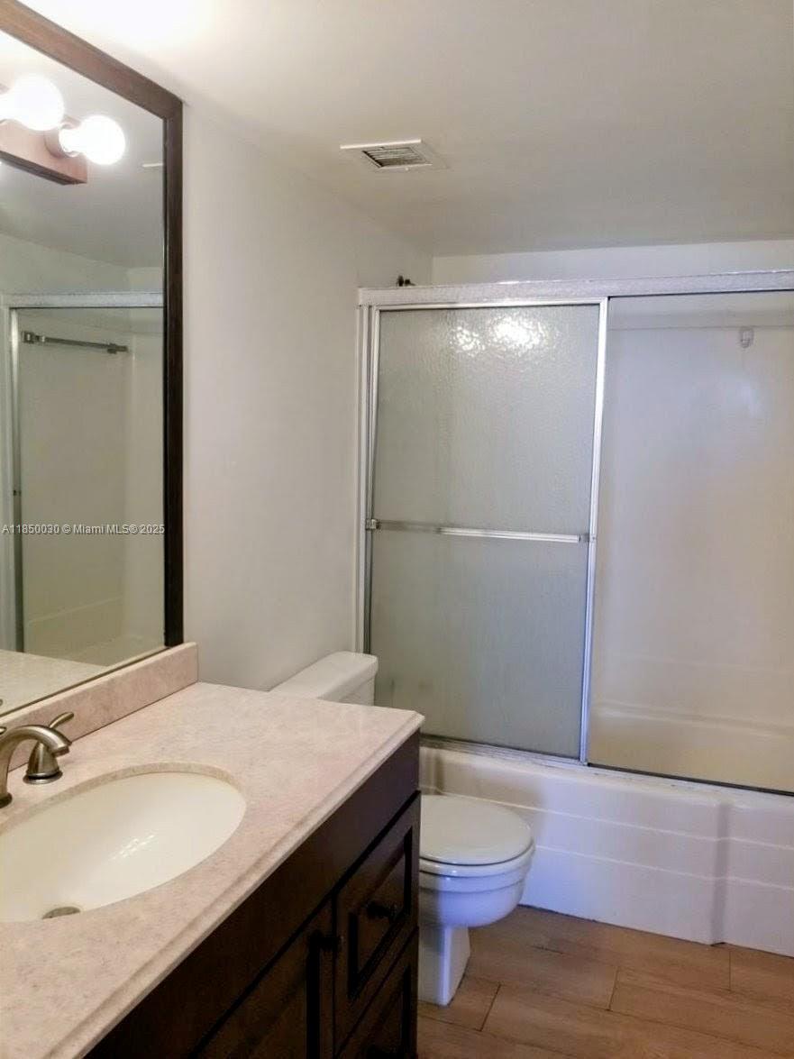 SAILBOAT CAY CONDO - Residential