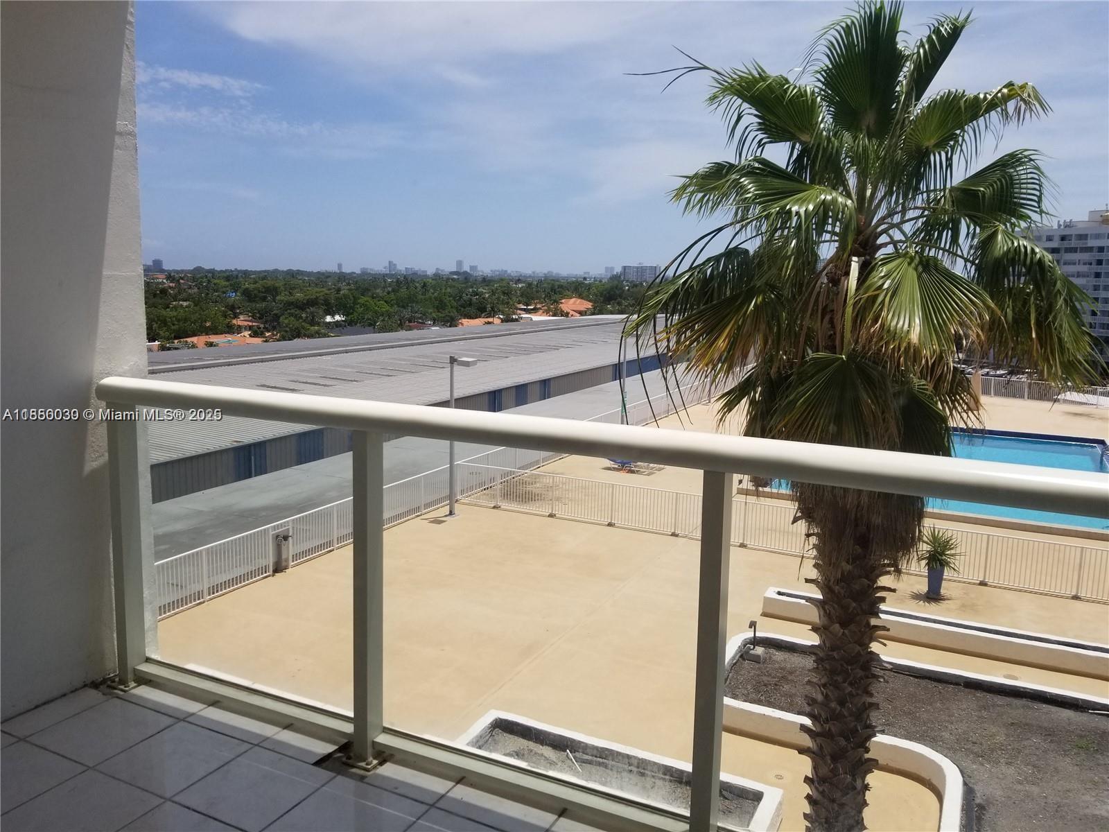 SAILBOAT CAY CONDO - Residential