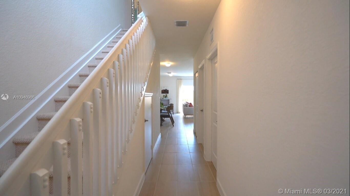 23 57 38 - Residential