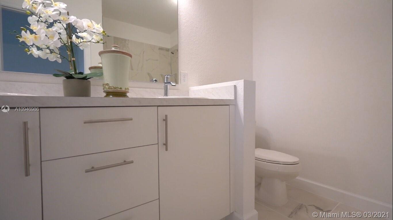 23 57 38 - Residential