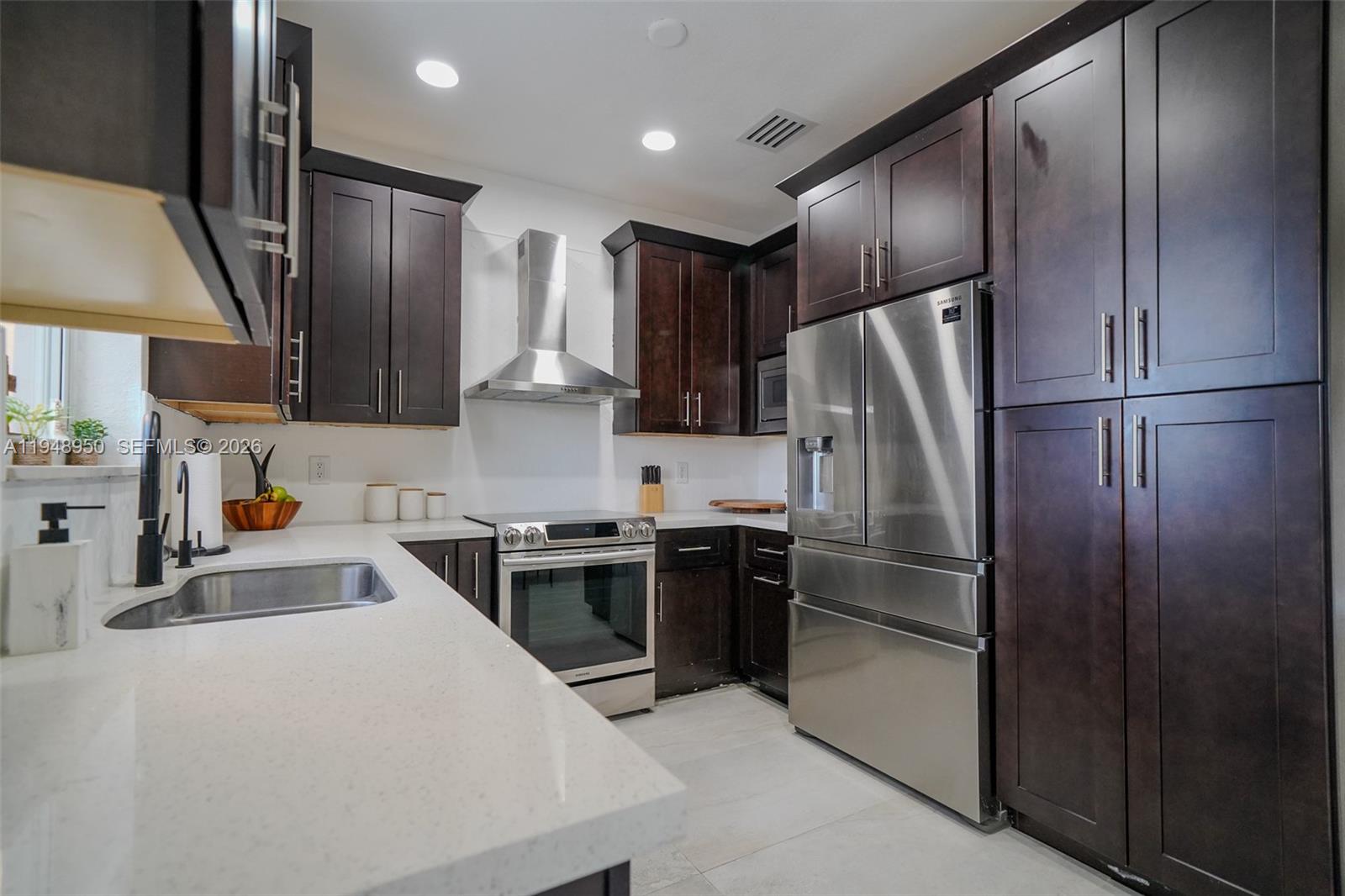 KENDALL BREEZE SOUTH - Residential