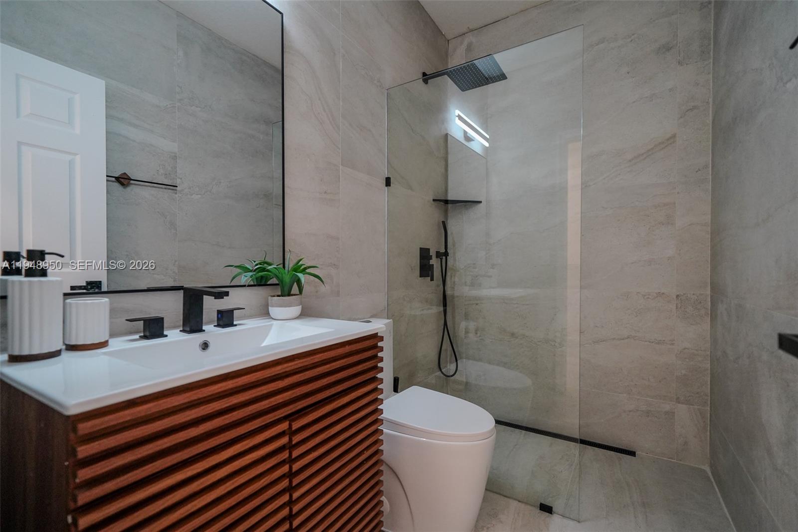 KENDALL BREEZE SOUTH - Residential