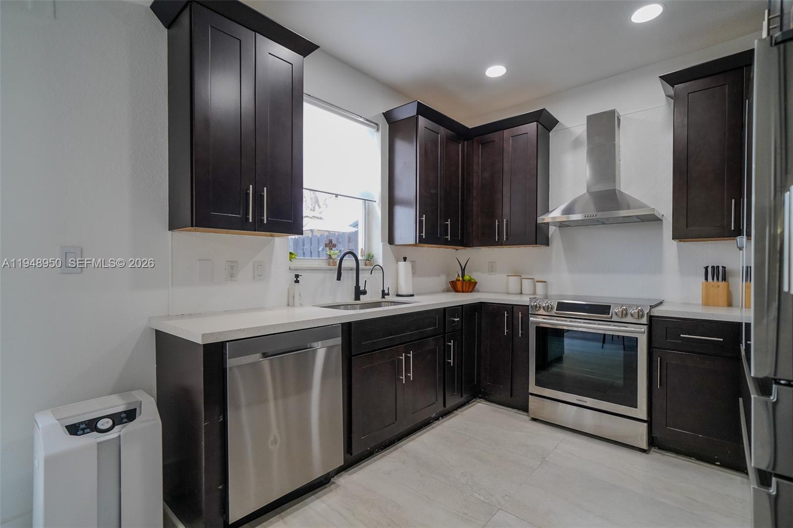 KENDALL BREEZE SOUTH - Residential