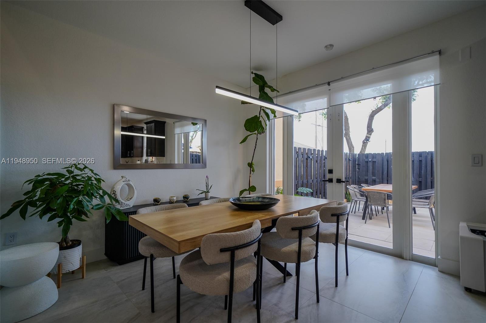 KENDALL BREEZE SOUTH - Residential