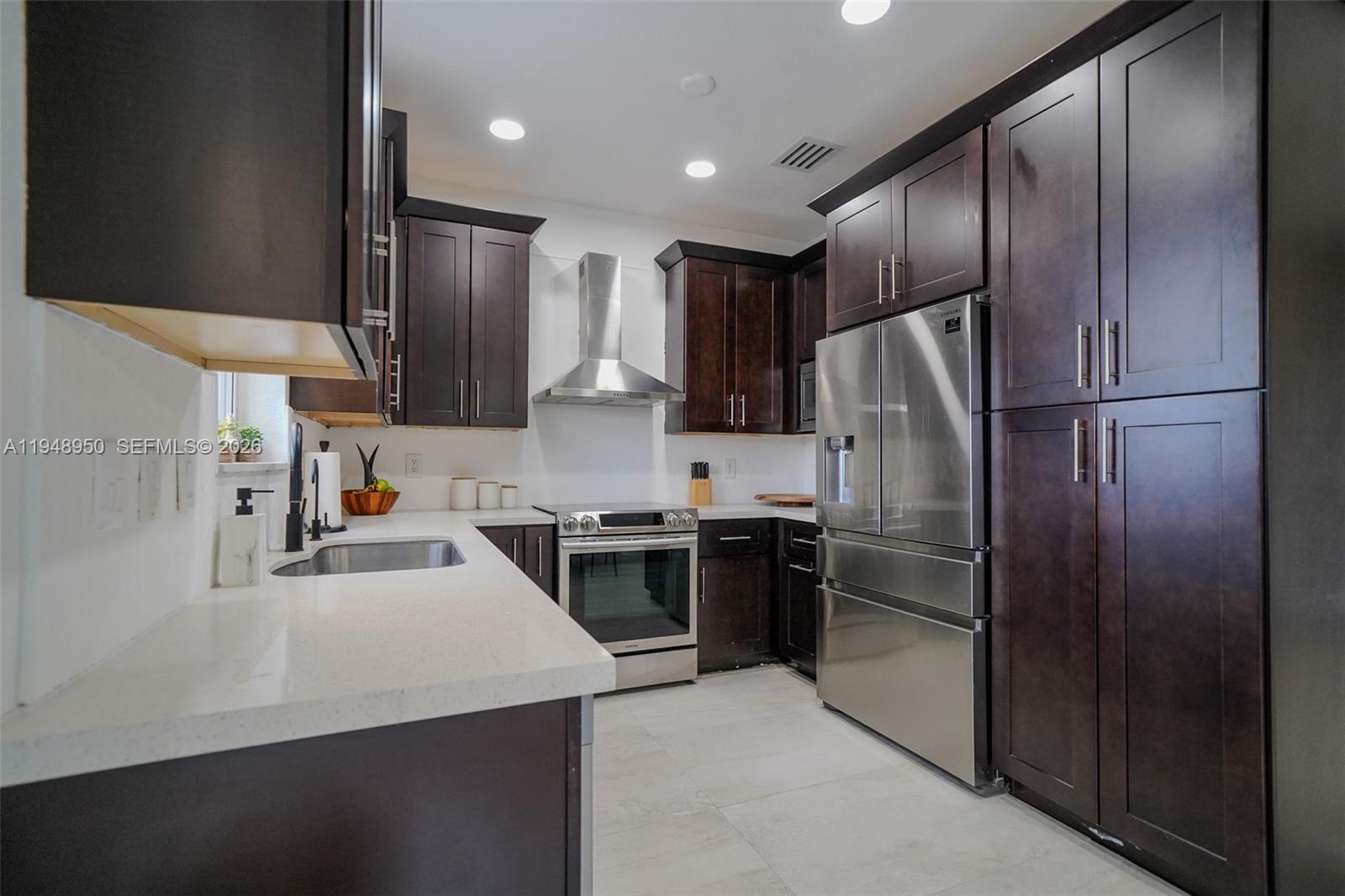 KENDALL BREEZE SOUTH - Residential