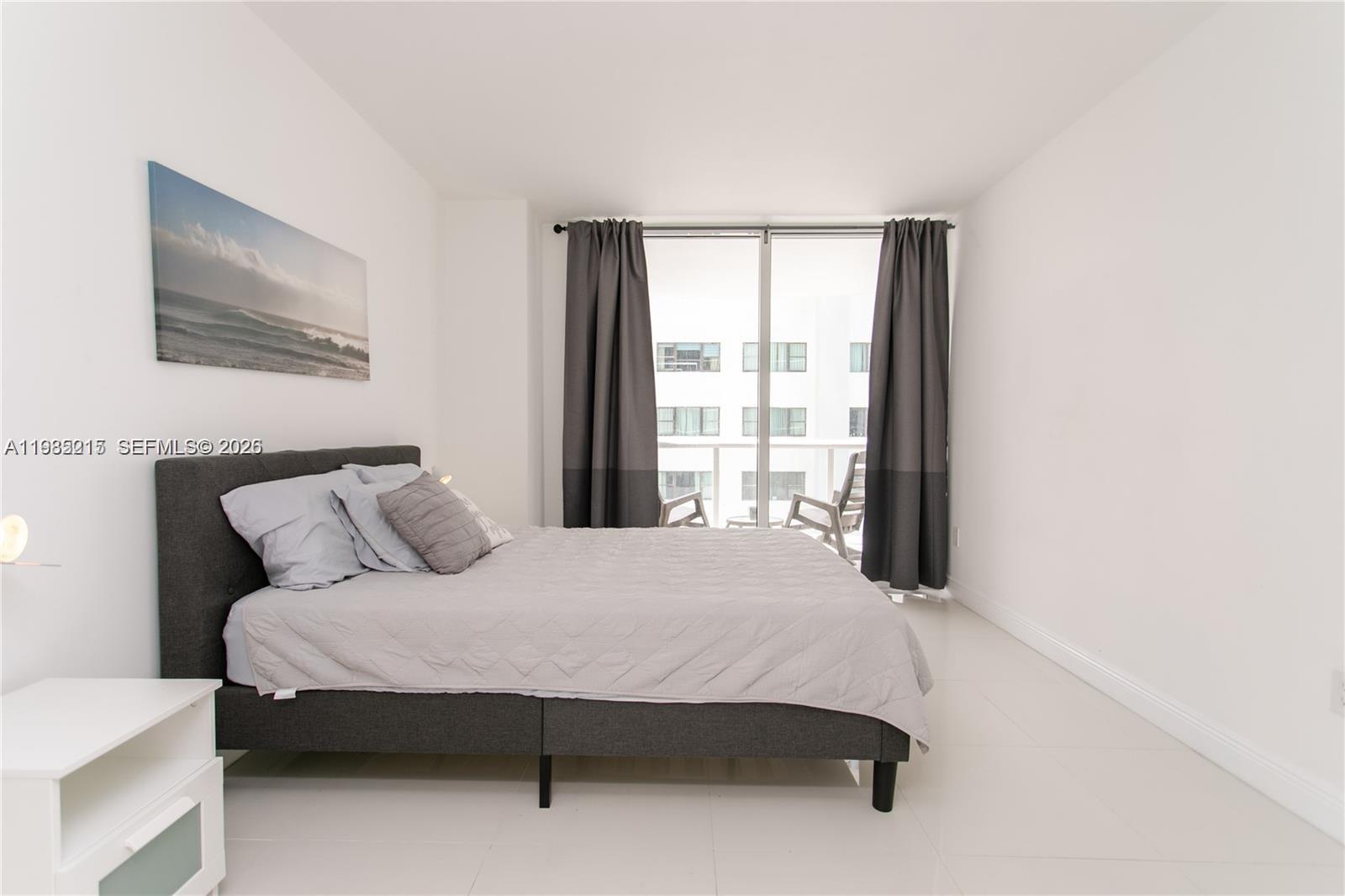 6365 Collins Ave 806