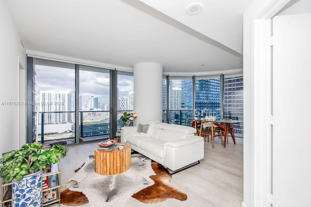 BRICKELL HEIGHTS WEST - Residential Lease