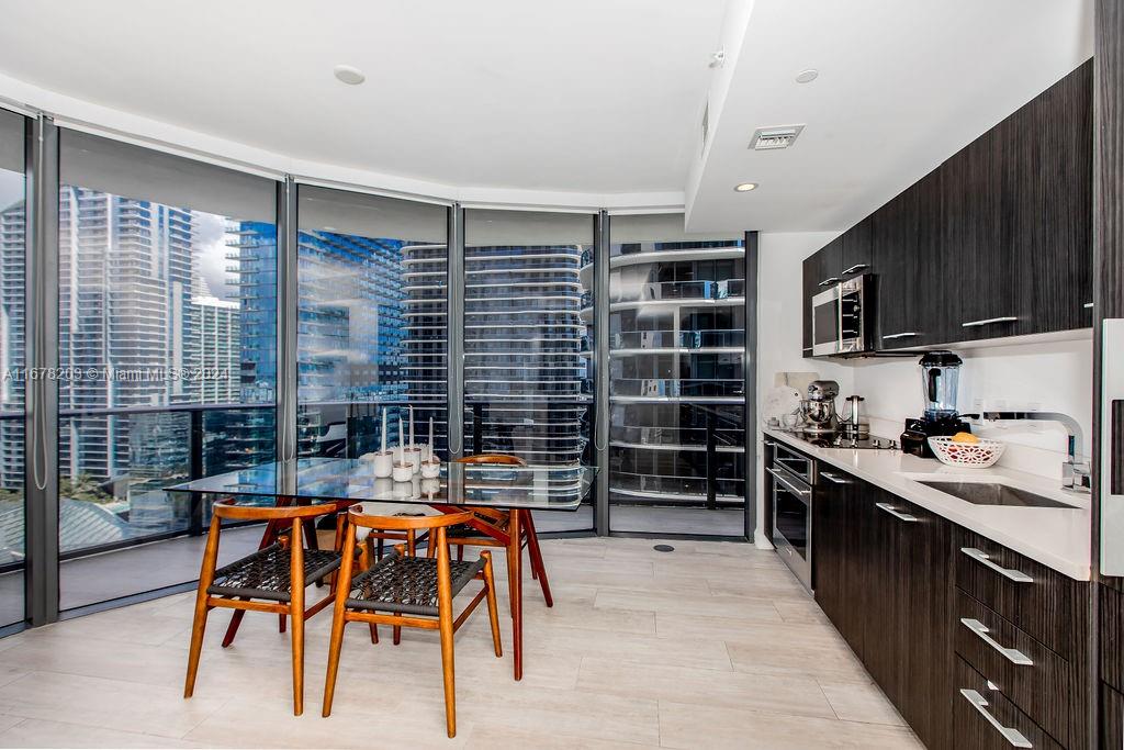 BRICKELL HEIGHTS WEST - Residential Lease