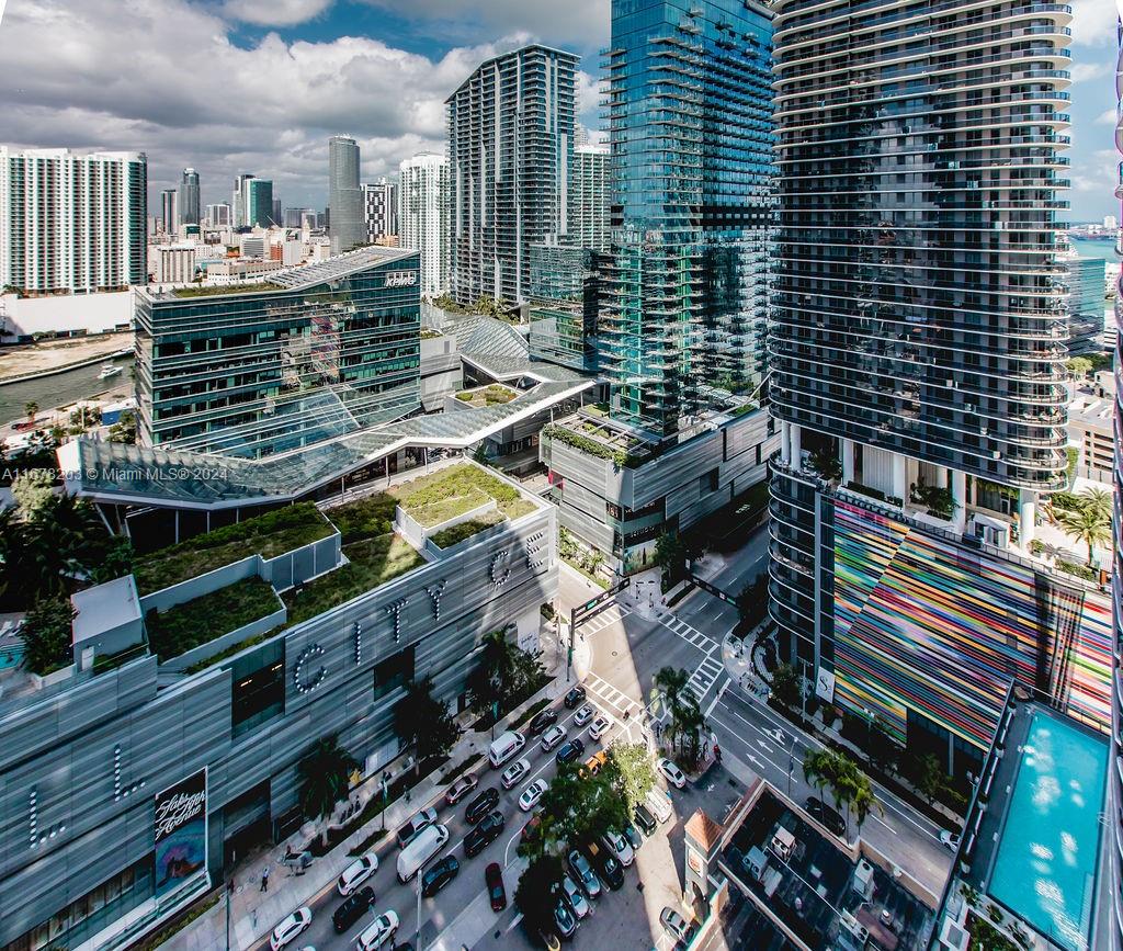 BRICKELL HEIGHTS WEST - Residential Lease