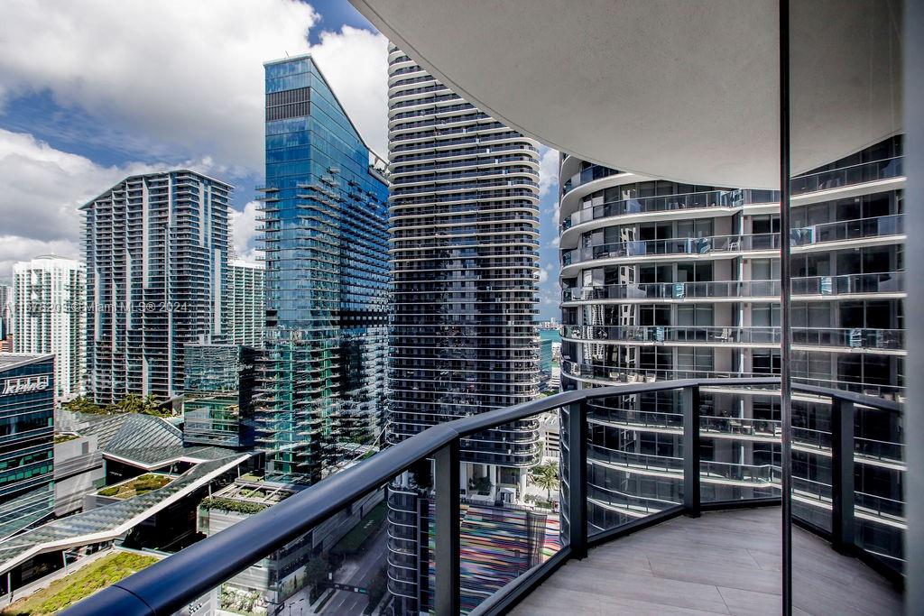 BRICKELL HEIGHTS WEST - Residential Lease