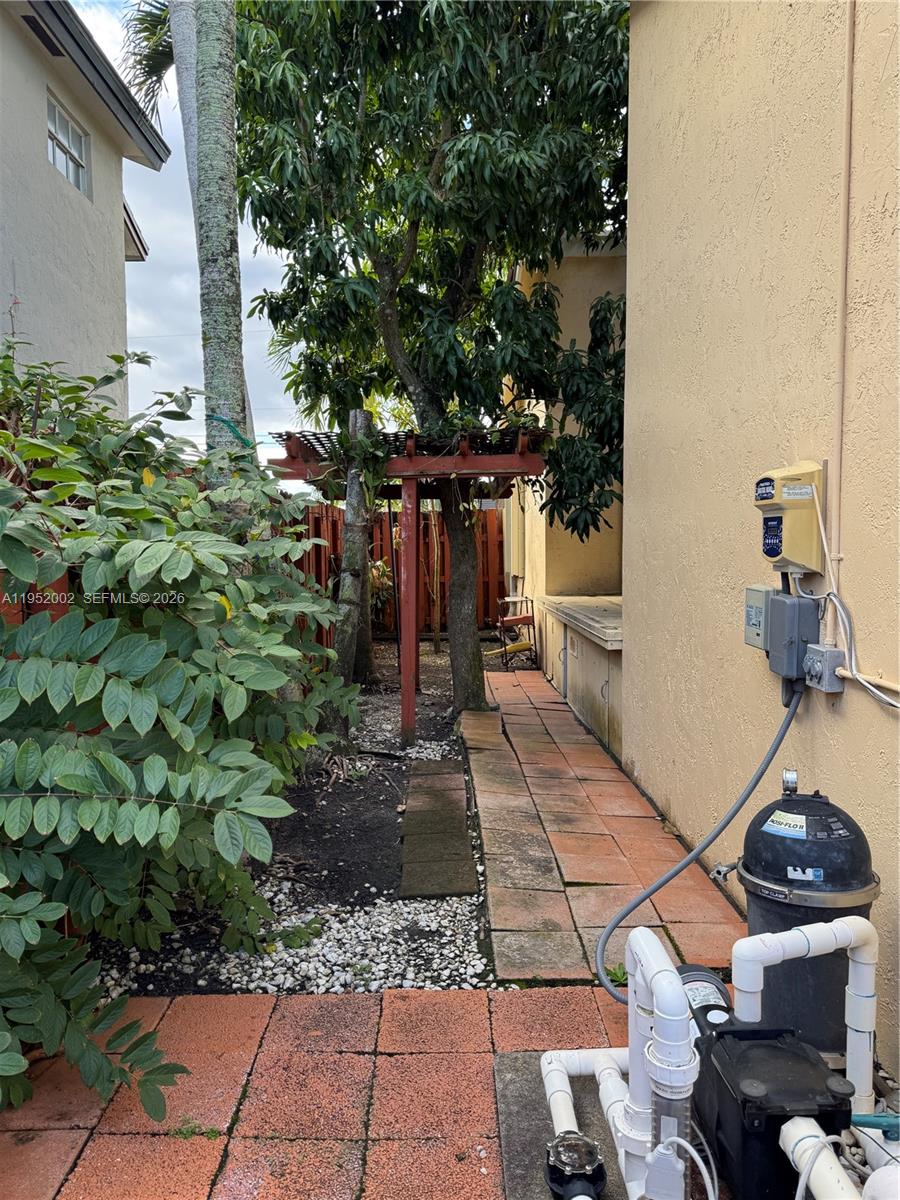 P.I. ESTATES - Residential