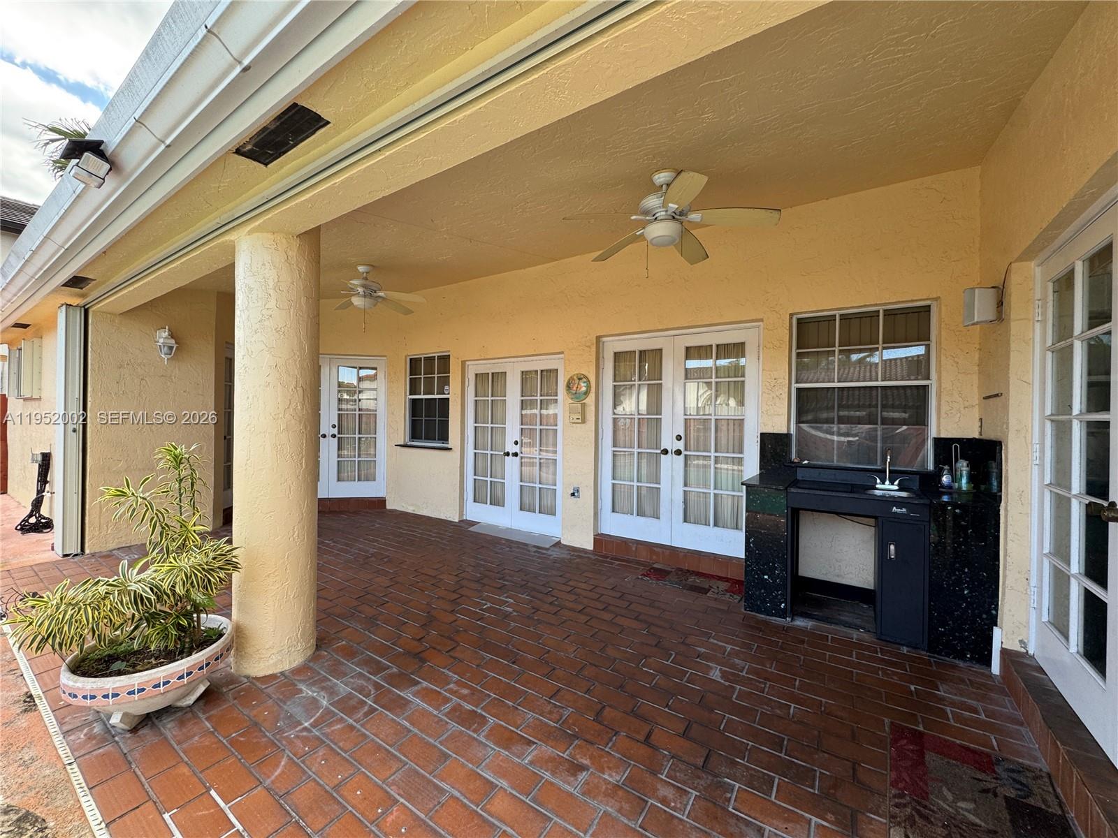 P.I. ESTATES - Residential