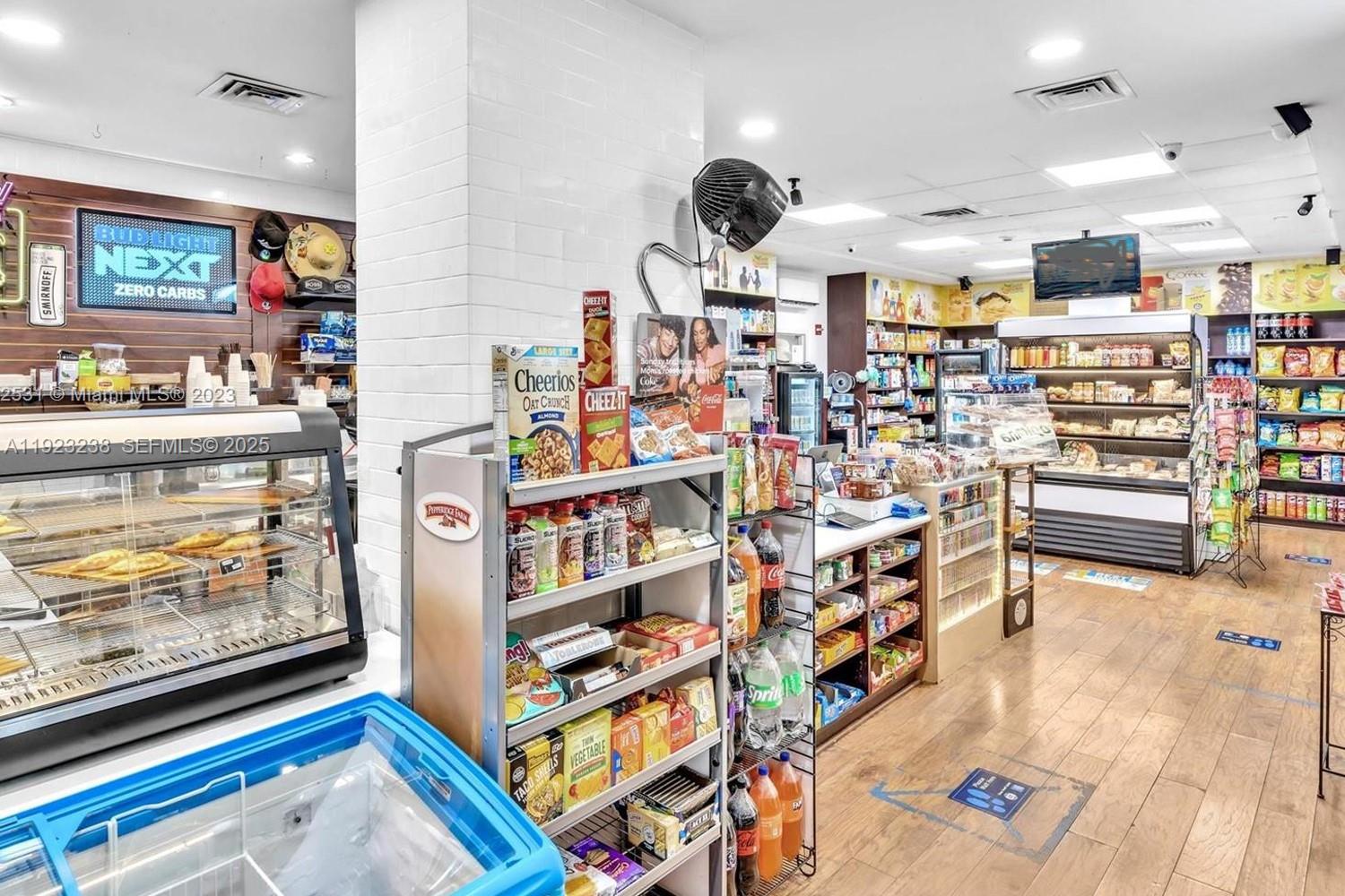 Mirador 1200 Condo - Residential