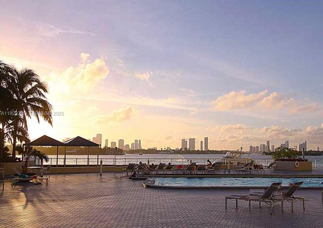 Mirador 1200 Condo - Residential