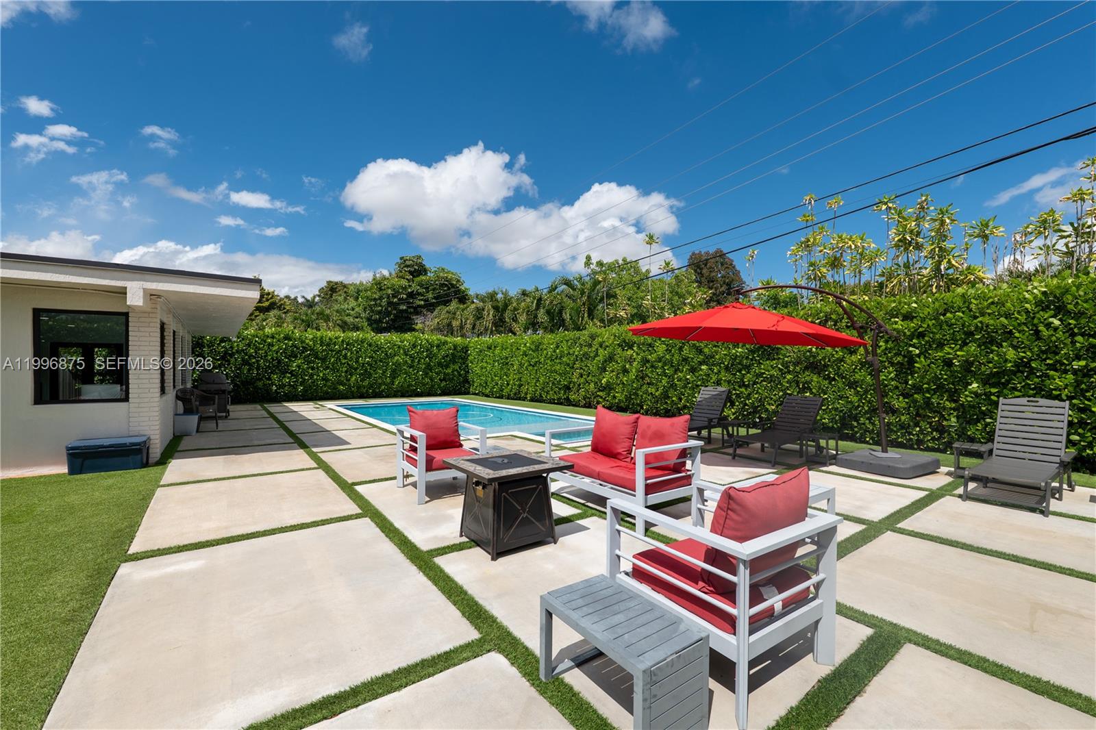 TROPICAL ESTATES 1ST ADDN - Residential