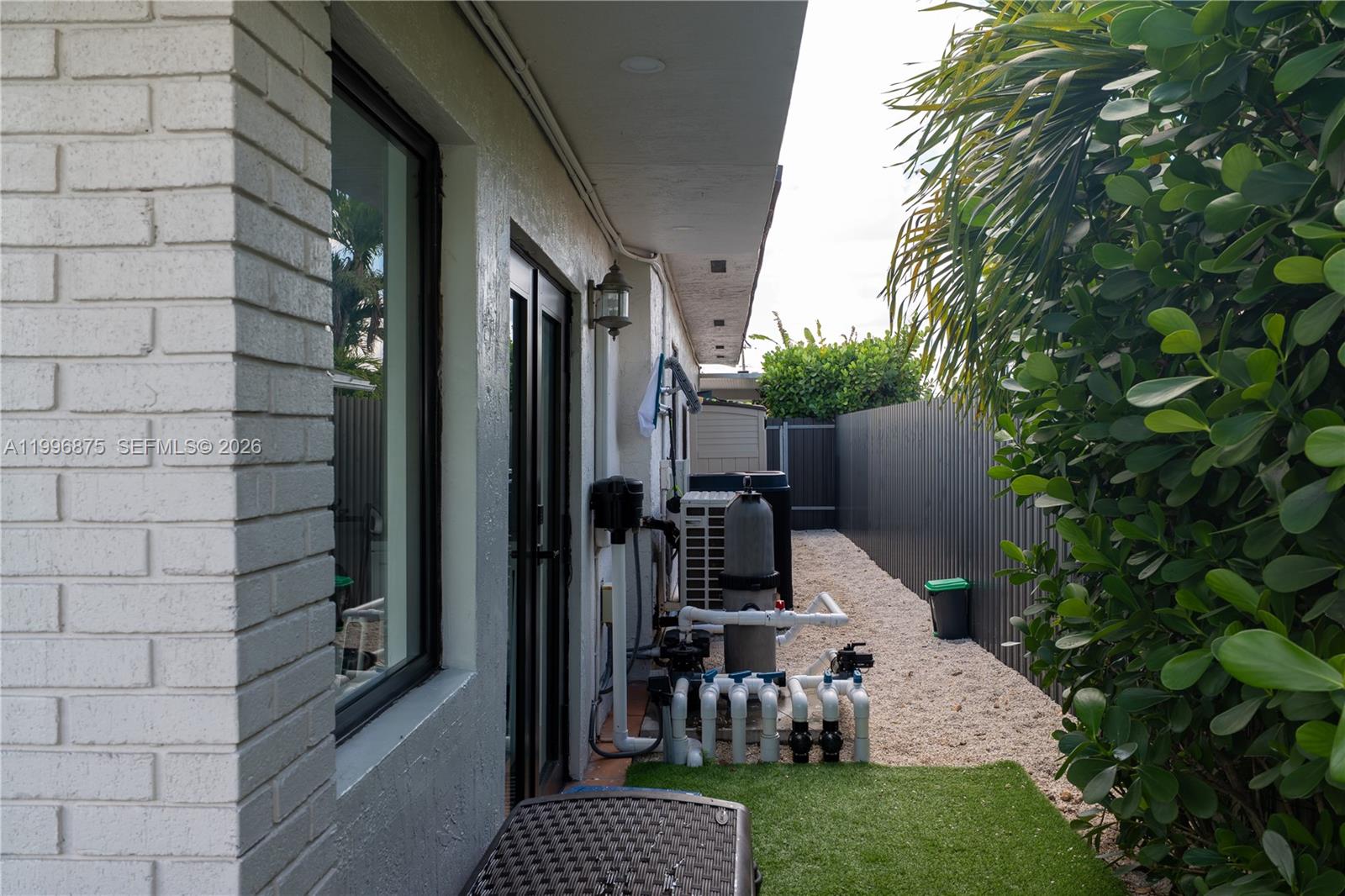 TROPICAL ESTATES 1ST ADDN - Residential