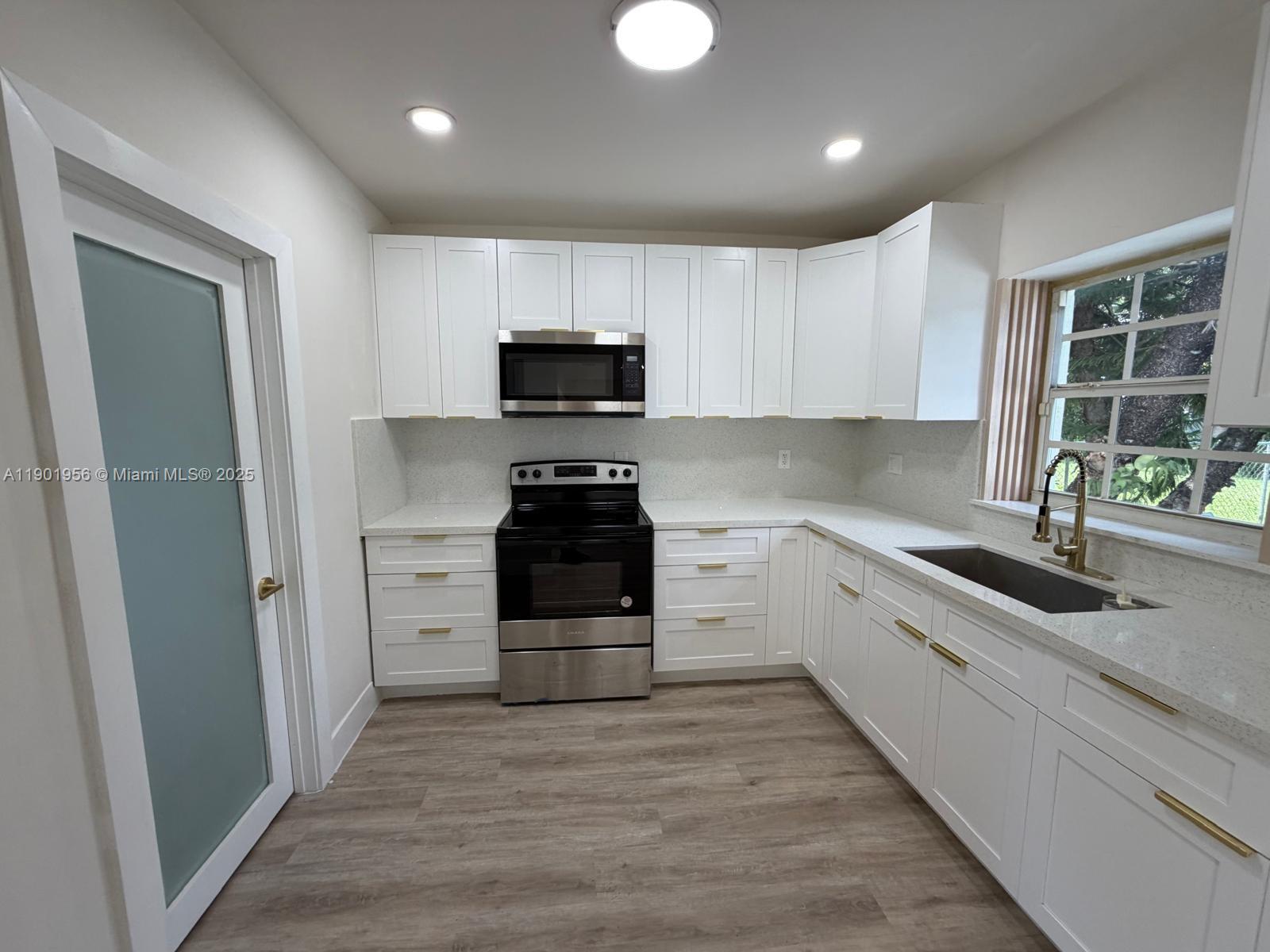 BISCAYNE GARDENS SEC E PA - Residential