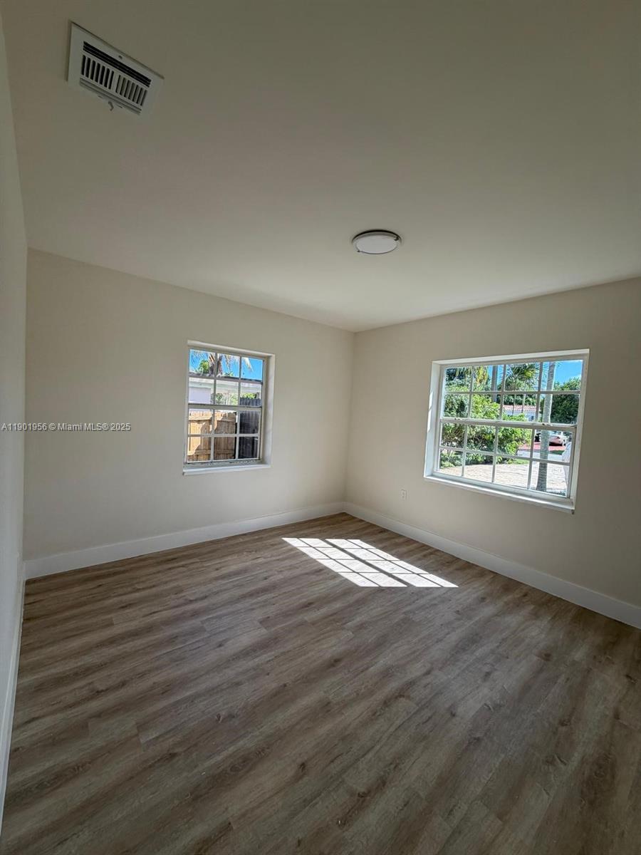 BISCAYNE GARDENS SEC E PA - Residential