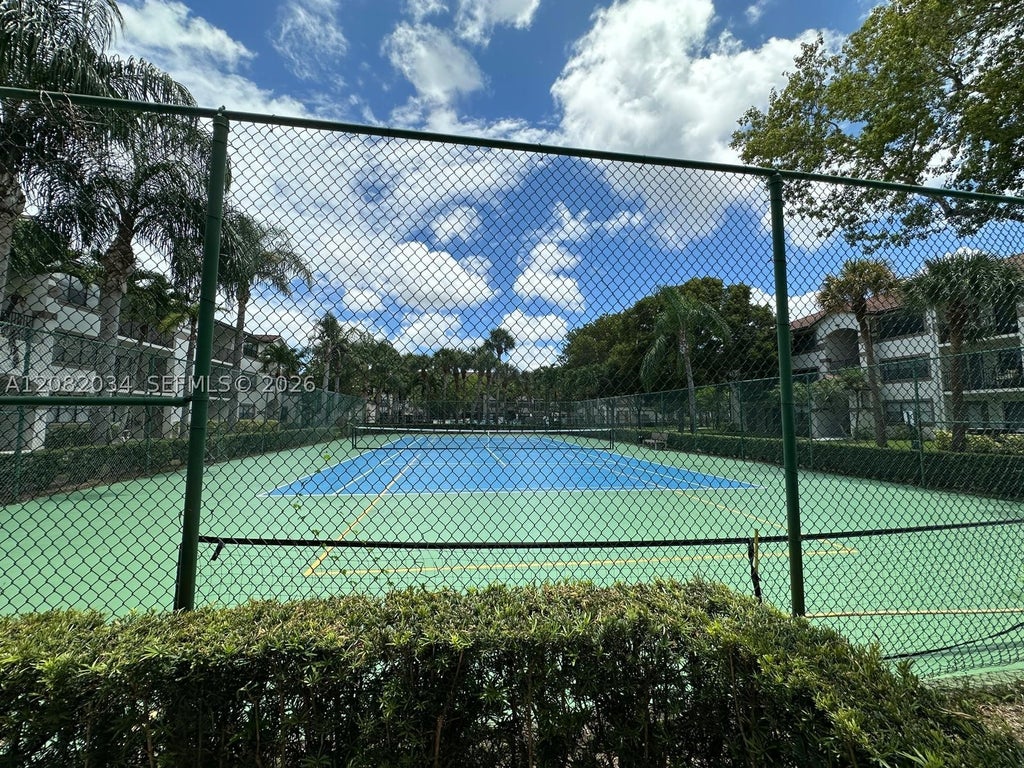 Photo of 540 S Park Rd #110-9, Hollywood, FL 33021 (MLS # A12082034)