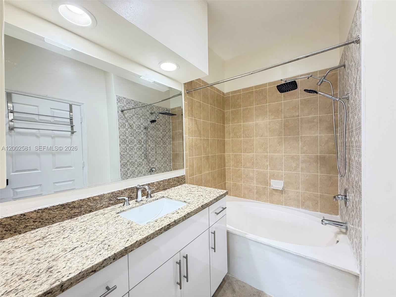 SPICEWOOD SUB - Residential Lease