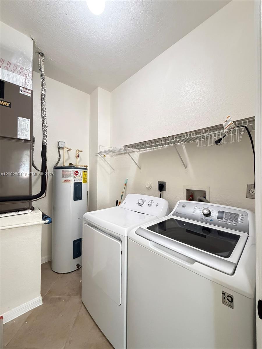 SPICEWOOD SUB - Residential Lease