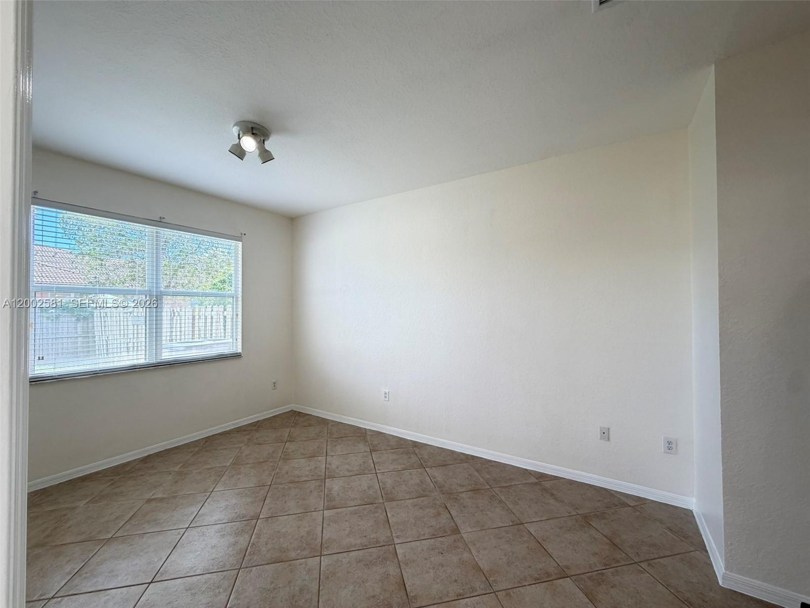 SPICEWOOD SUB - Residential Lease